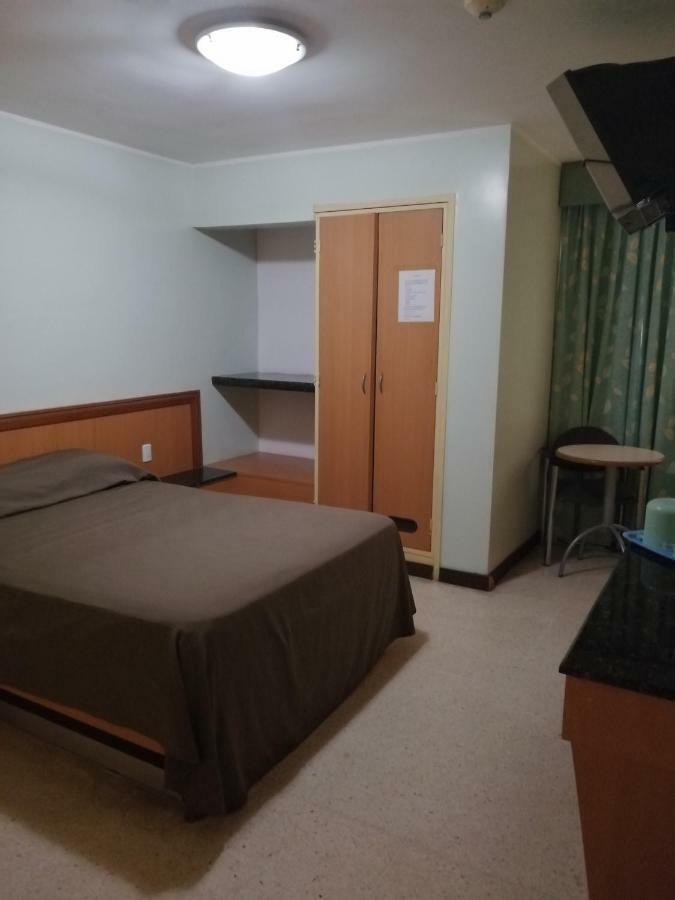 Hotel El Limon