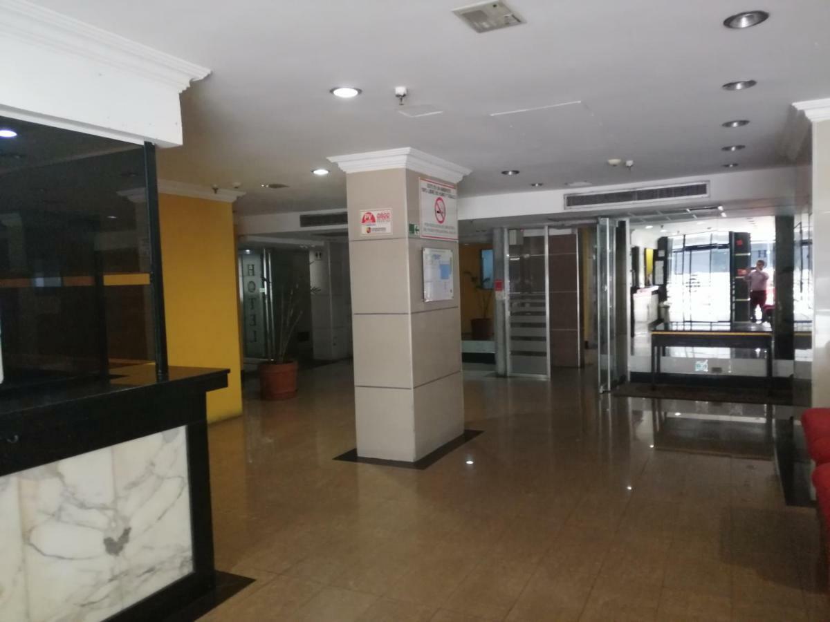 El Limon Hotel 3*